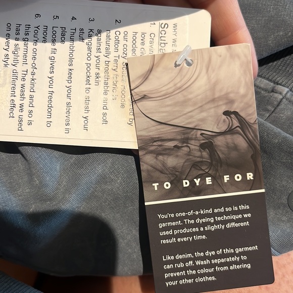 Lululemon scuba pullover to dye for blue size 12 - Picture 4 of 4